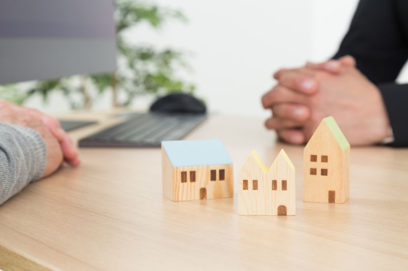 大家さん・管理会社に相談する